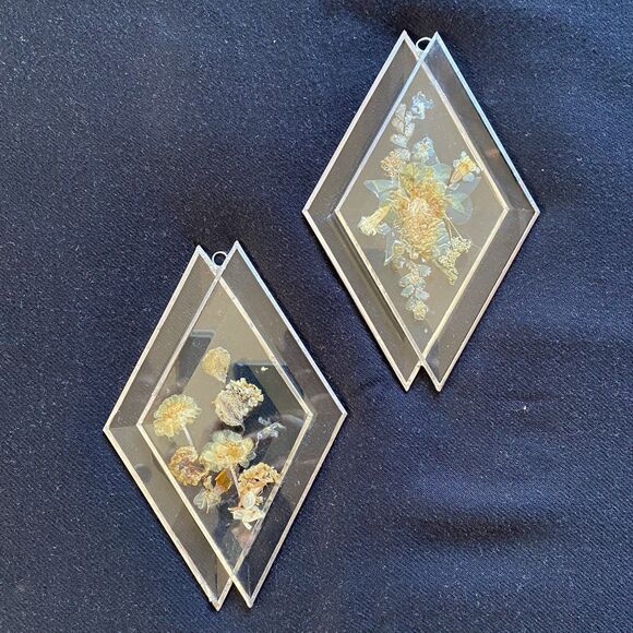 Vintage Diamond Beveled Clear Dried Flower Suncatchers. Set Of 2. No Cracks. USA - Picture 7 of 9